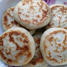 韭菜豆干丁餡餅 傳統(tǒng)與創(chuàng)新的美味交融